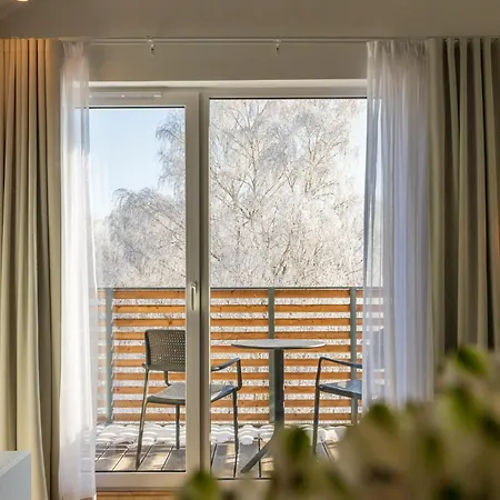 Aleja Poludniowa 12 Surfingbird